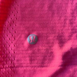 lululemon pink tank🎀